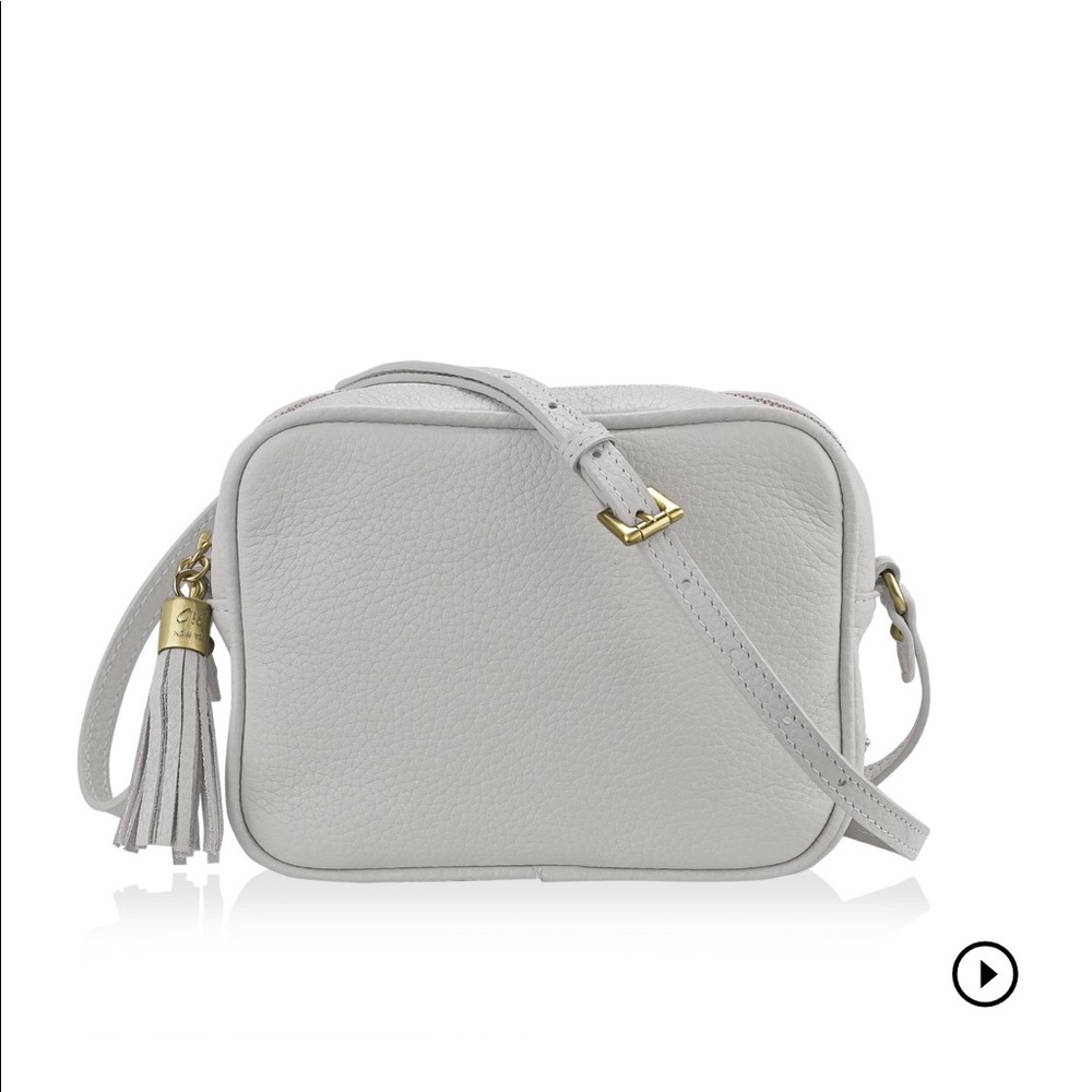 GiGi New York Madison Crossbody in Pebble Grey